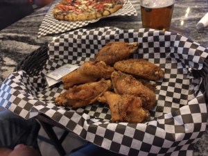 They really should get smaller bowls for a 6-wing order